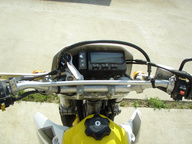Купить мотоцикл Suzuki DR-Z400S 2000 фото 19